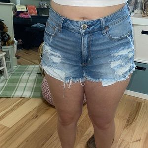 American Eagle short shorts